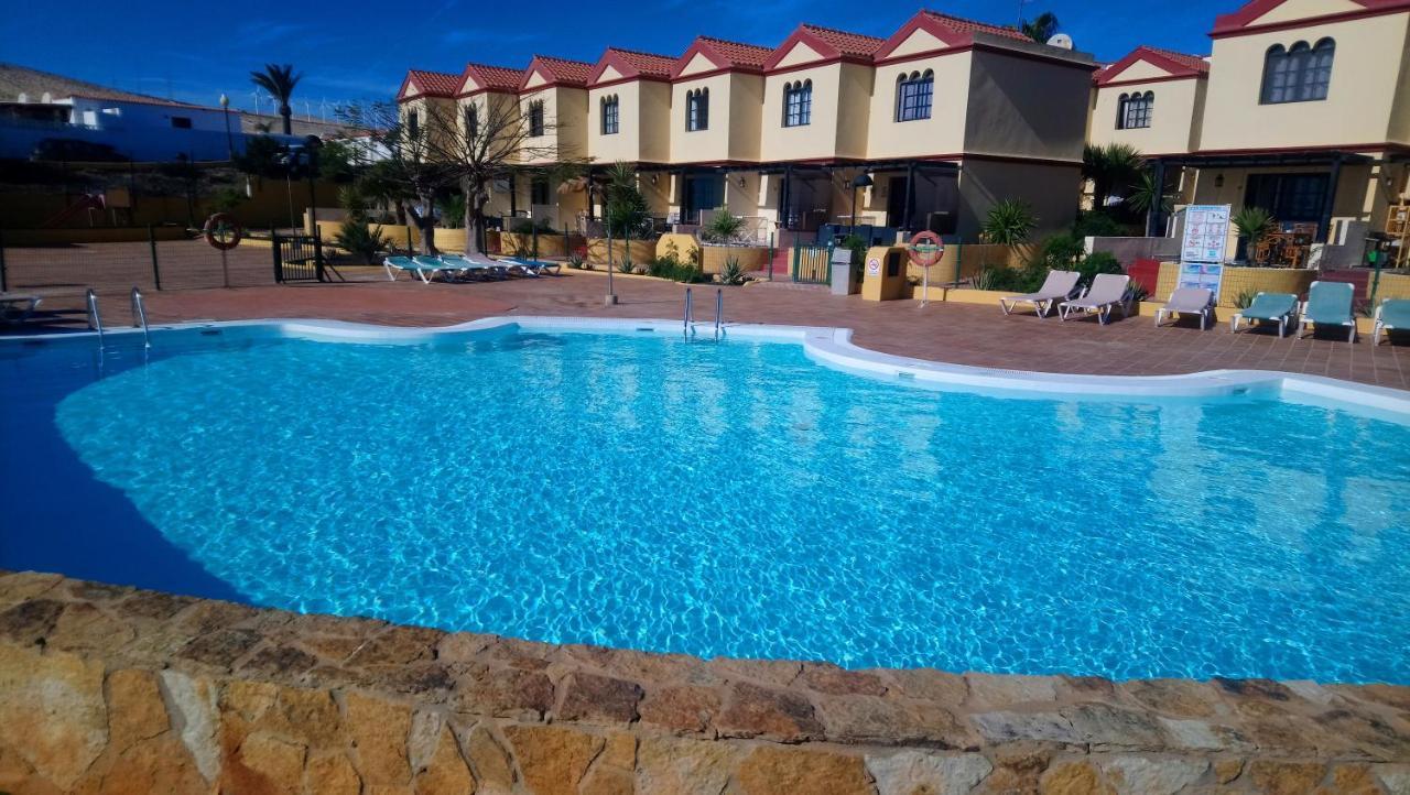 Green Oasis By The Pool Коста Калма Екстериор снимка